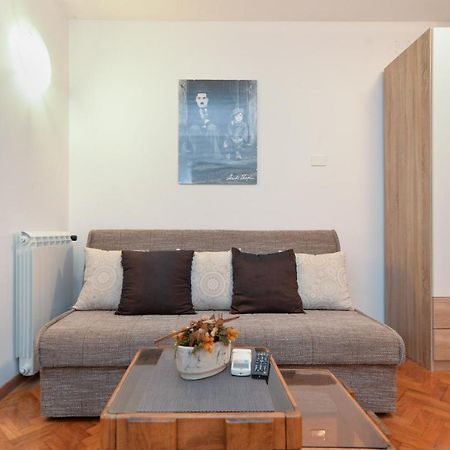 Apartments Voltica 1049 Rovinj Extérieur photo
