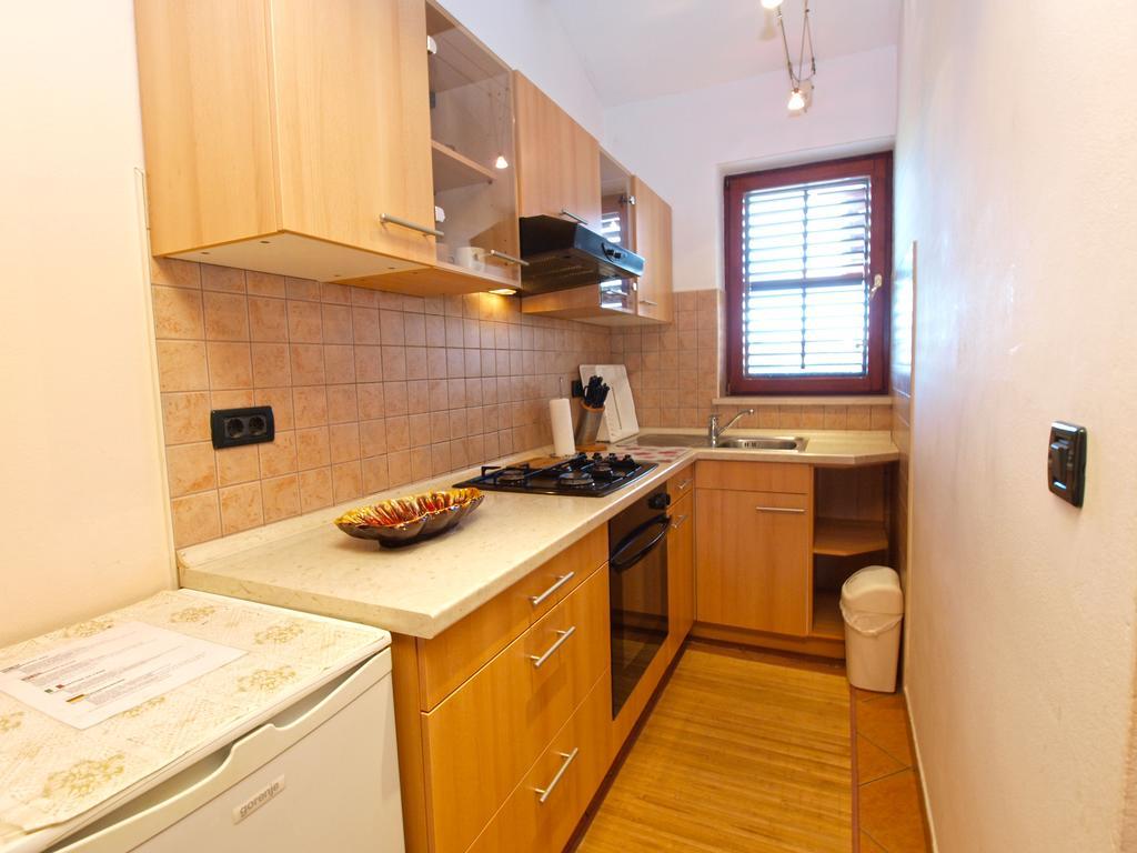 Apartments Voltica 1049 Rovinj Extérieur photo