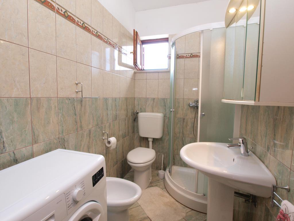 Apartments Voltica 1049 Rovinj Extérieur photo