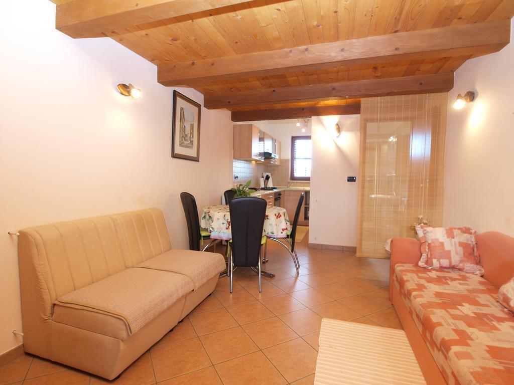 Apartments Voltica 1049 Rovinj Extérieur photo