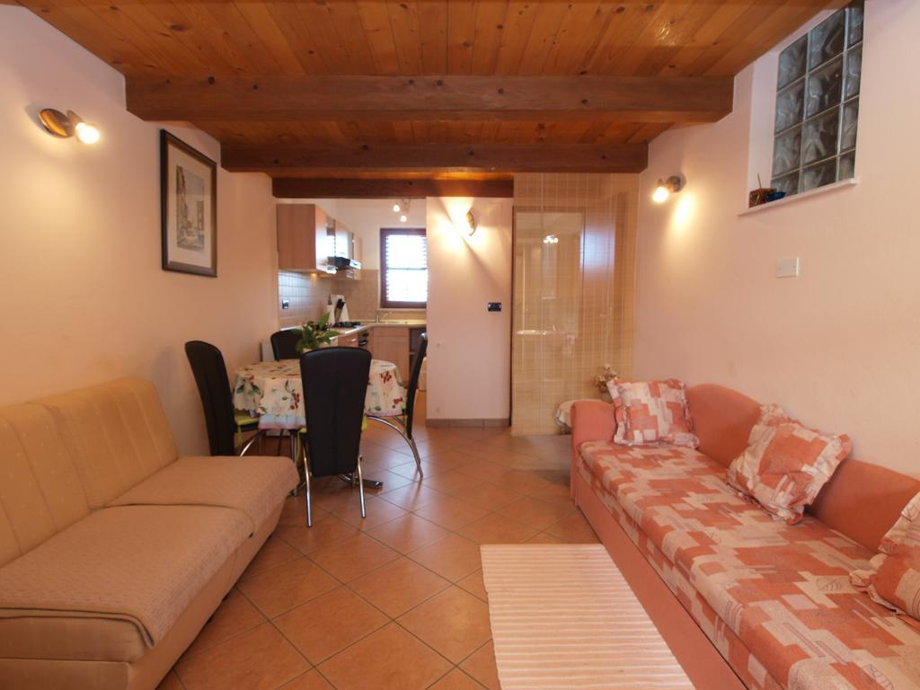 Apartments Voltica 1049 Rovinj Extérieur photo